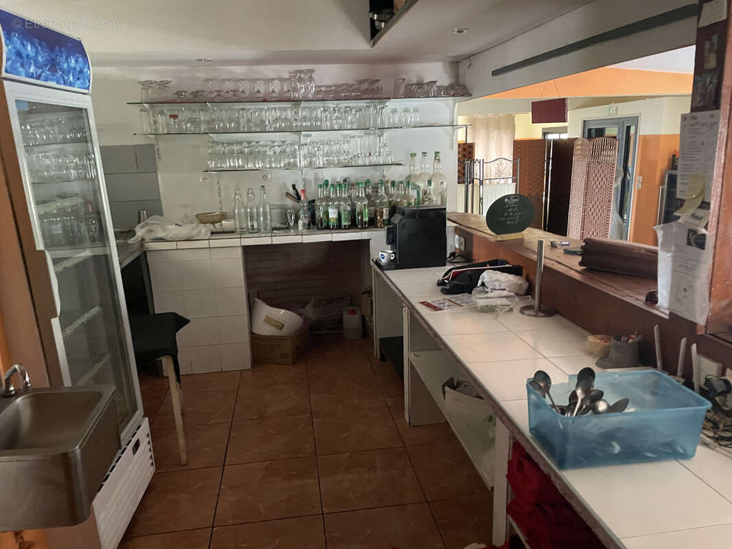 Commerce à SAINT-BENOIT