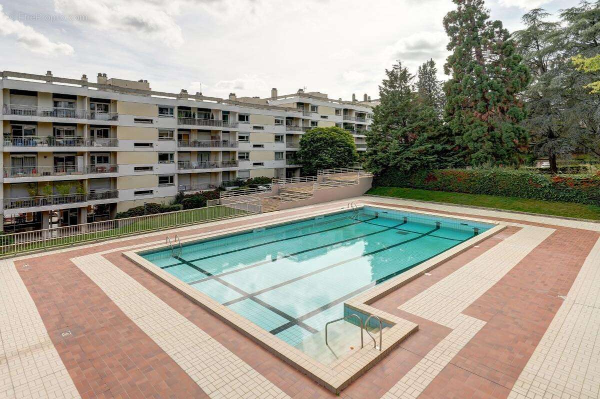 Appartement à CALUIRE-ET-CUIRE