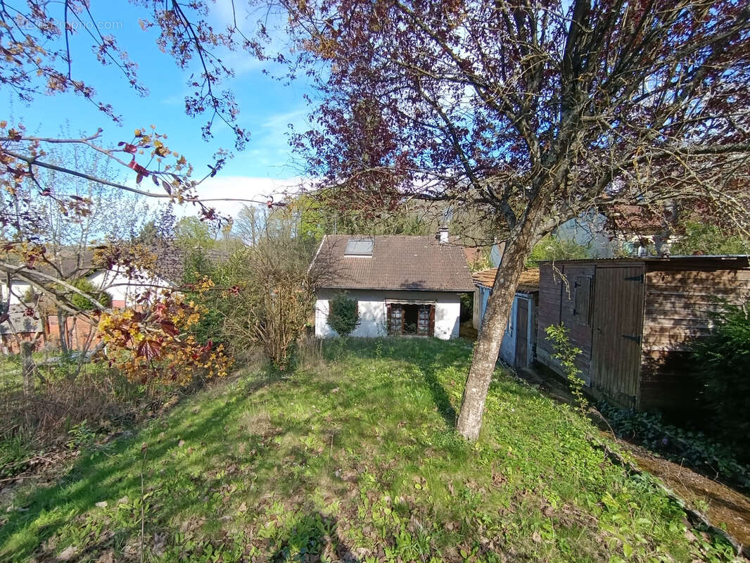 Maison à BURES-SUR-YVETTE