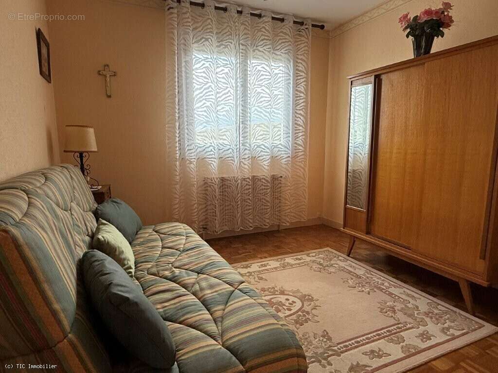 Maison à RUFFEC