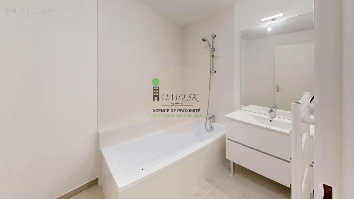 Appartement à RILLIEUX-LA-PAPE