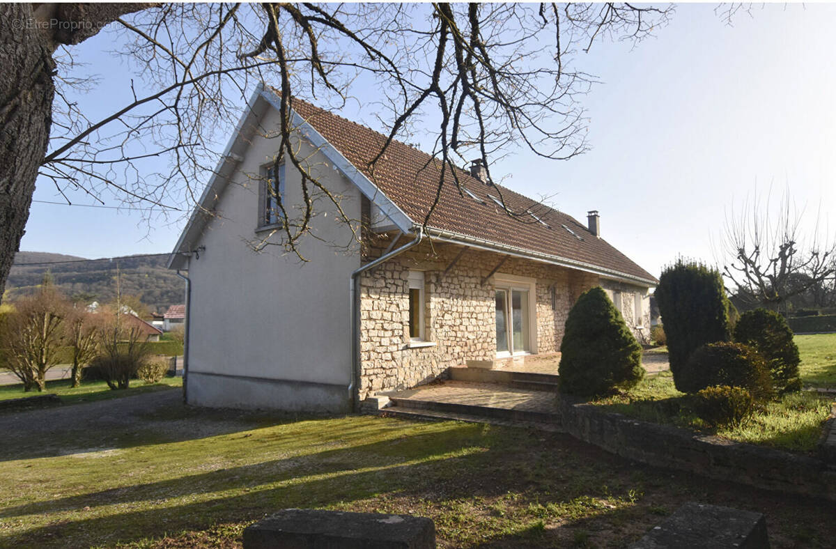 Maison à DEVECEY