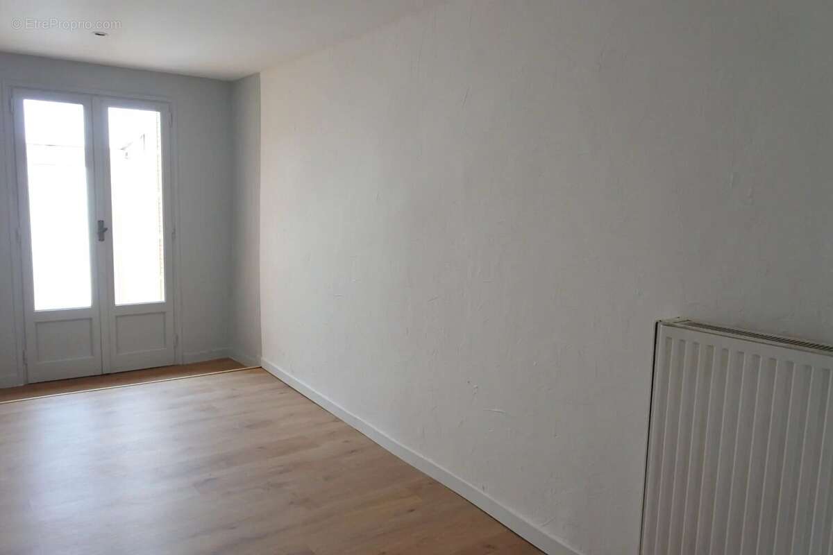 Maison à BOURG-DE-PEAGE