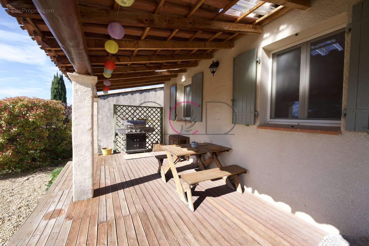 Maison à COUDOUX