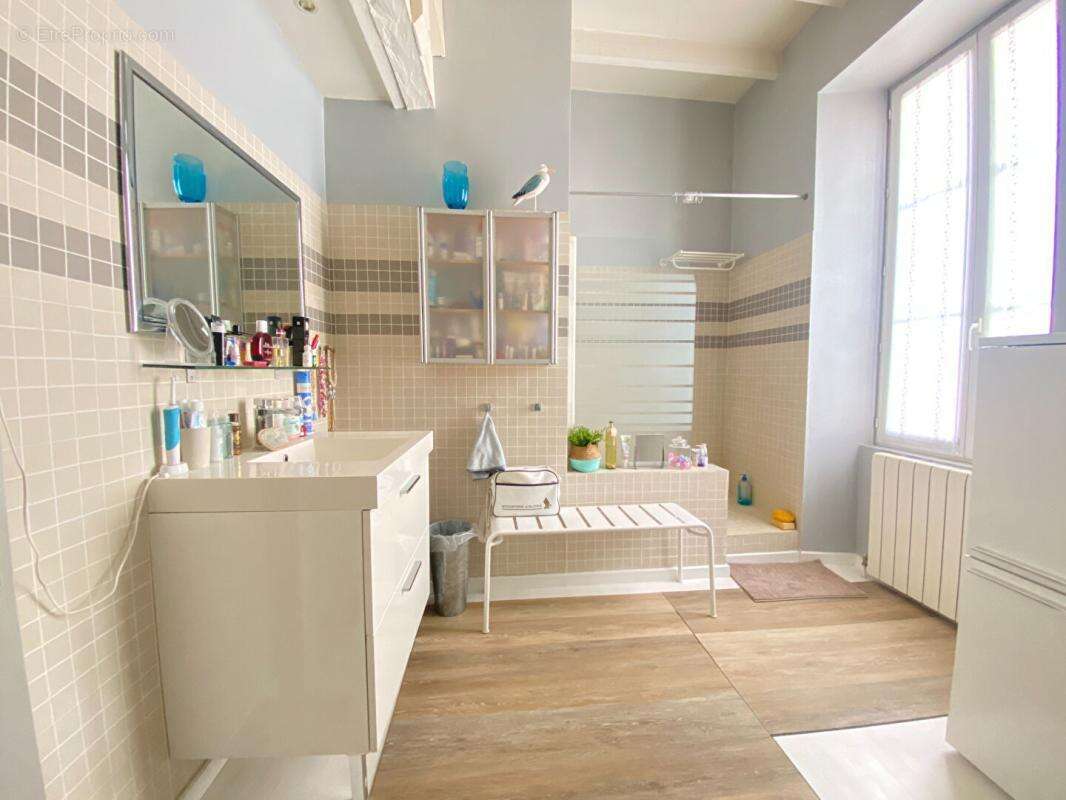 Grand appartement 2 chambres, 3 possibles, avec grande terrasse - photo 10