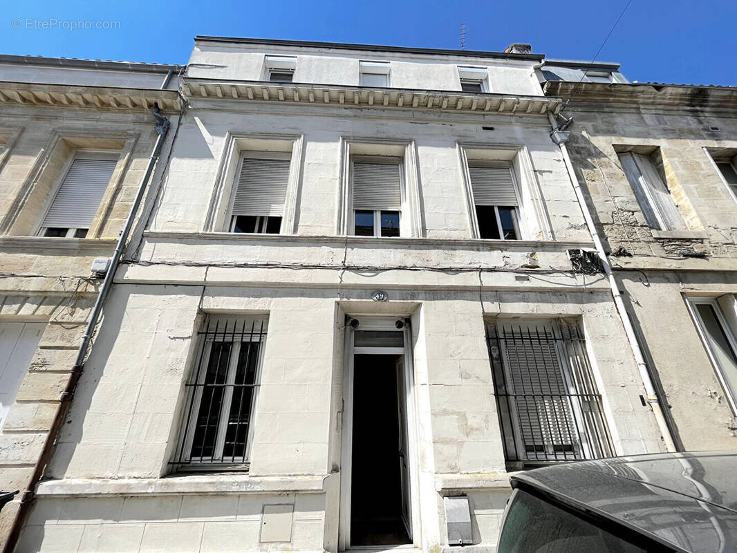 Appartement à BORDEAUX