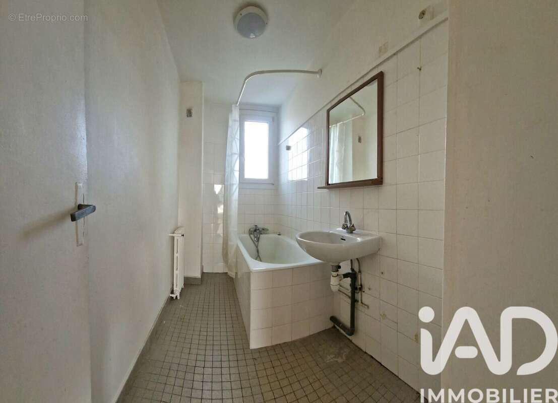 Photo 9 - Appartement à RUEIL-MALMAISON