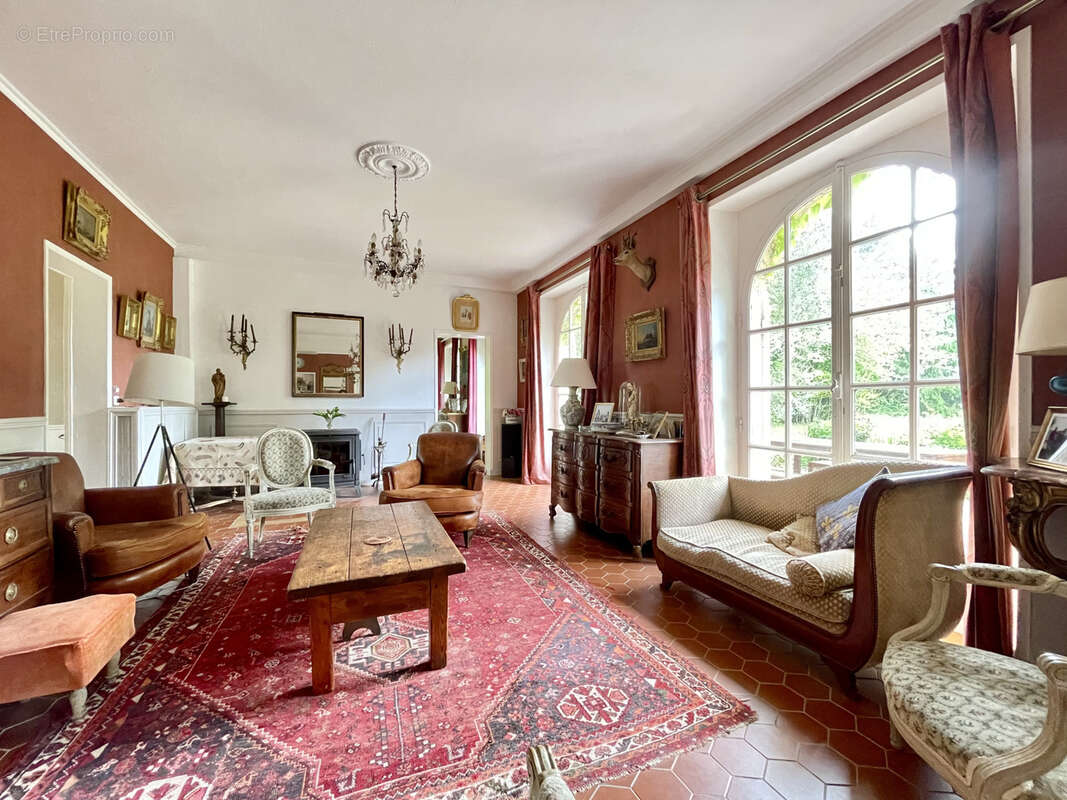 Maison à SAINT-CONTEST