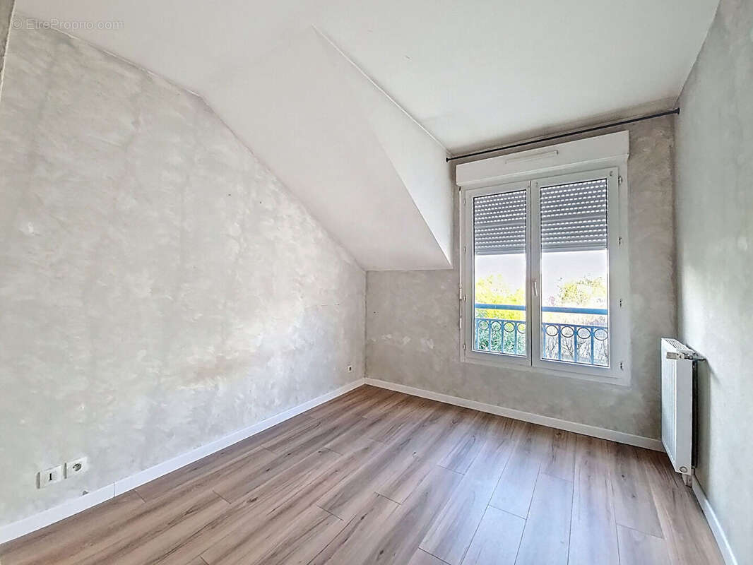 Appartement à LIMEIL-BREVANNES