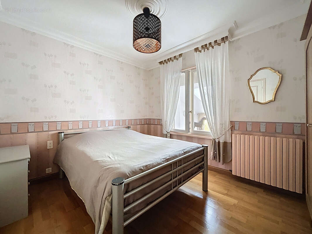 Maison à CERISY-LA-FORET