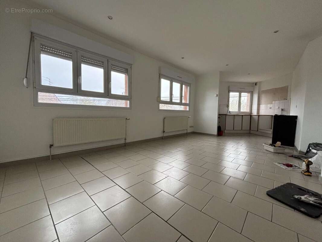 Appartement à MERICOURT