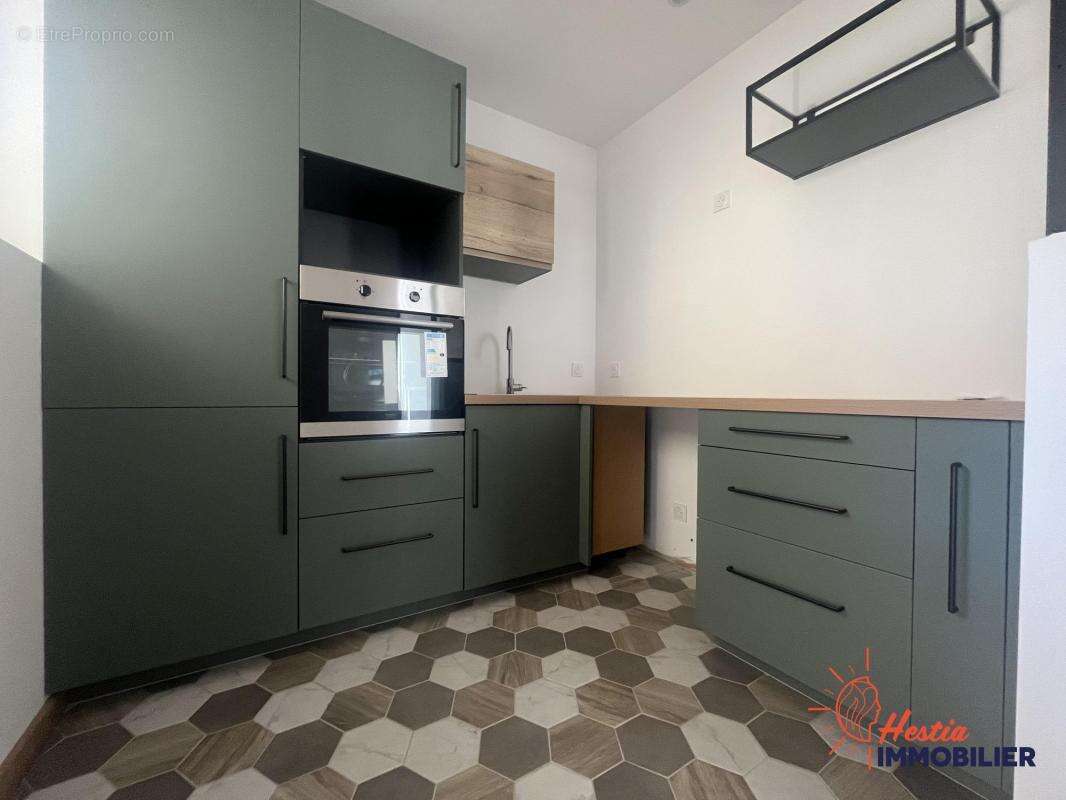 Appartement 4 pièces 92 m² - Hyper-centre de Reims - Enti? - photo 4