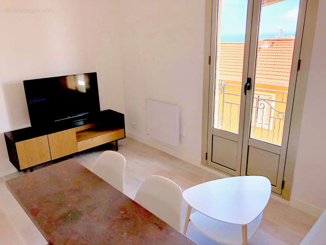 Appartement à BEAUSOLEIL