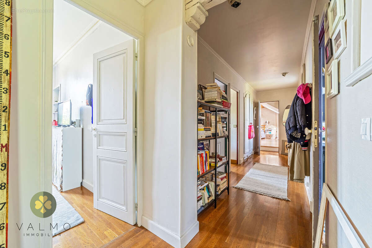 Maison à THOIRY