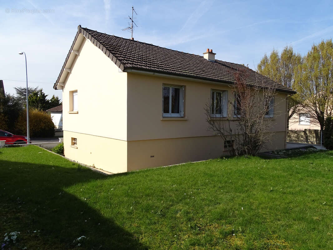 Maison à CHATILLON-SUR-SEINE