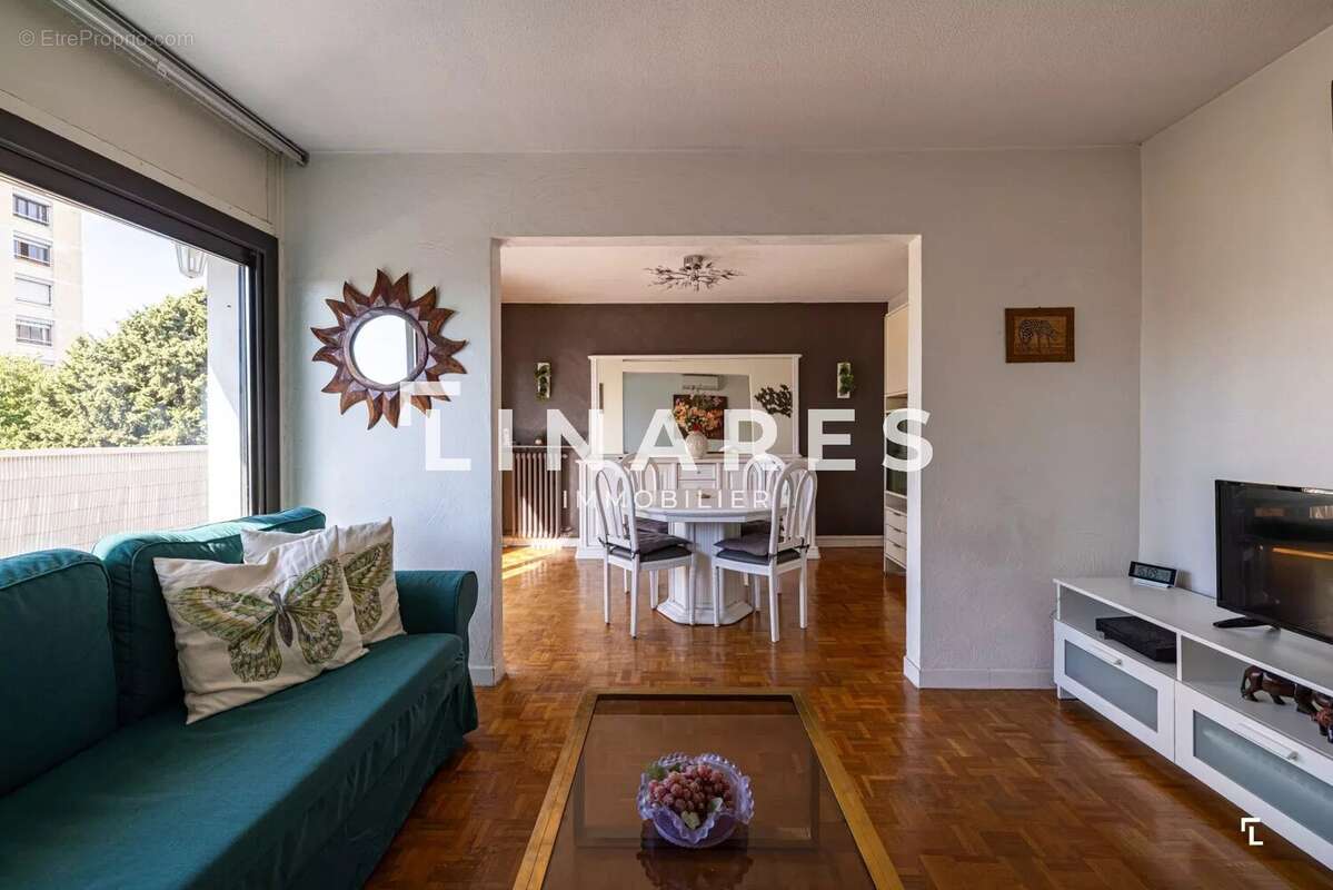 Appartement à MARSEILLE-13E