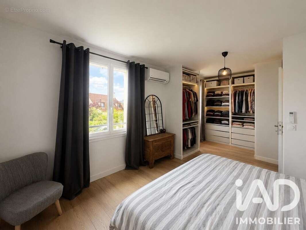 Maison 108 m² à Marolles-En-Brie  - photo 7