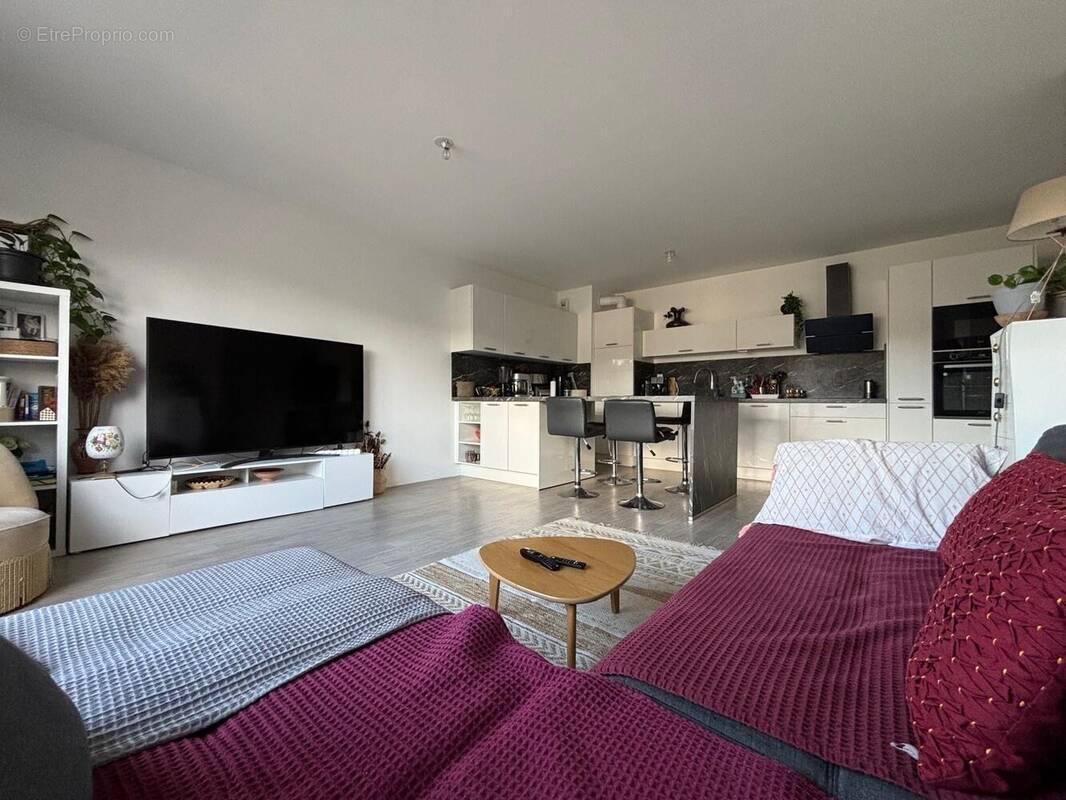 Appartement à CORBEIL-ESSONNES