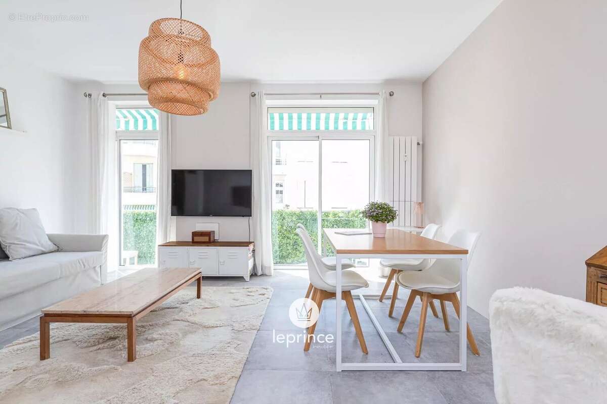 Appartement à NICE
