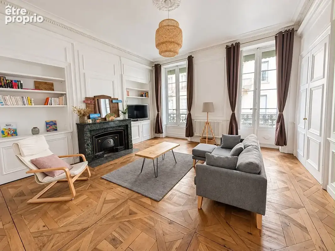 Exclusivité - Appartement de 4 pièces avec balcon - Lyon 6 Place M.Lyautey - photo 9