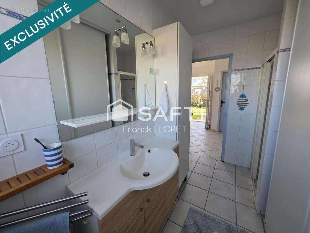 Photo 8 - Maison à VENDAYS-MONTALIVET