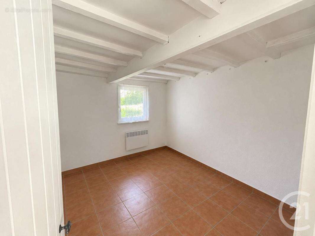 Maison à AIX-EN-ERGNY