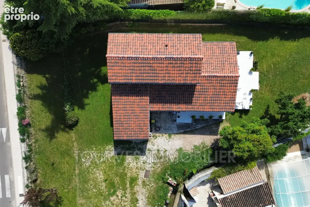 Maison 5 pièces 126 m² à vendre à Tourves (83170) - photo 2