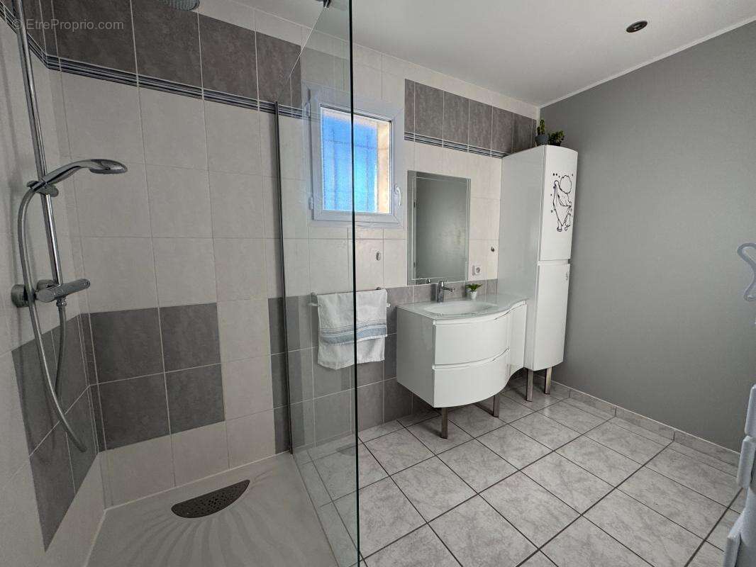 Maison à COLOMBIER-SAUGNIEU