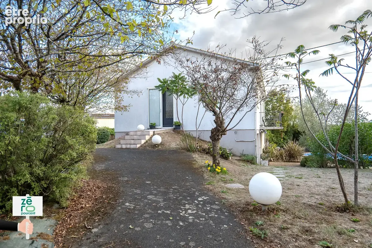Maison familiale avec piscine, beaux volumes et terrain arboré à La Châtaigneraie - photo 13