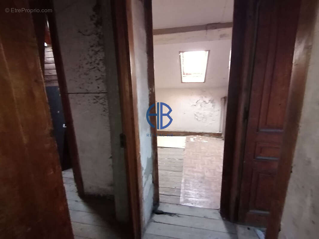 Appartement à VIRIEU-LE-GRAND