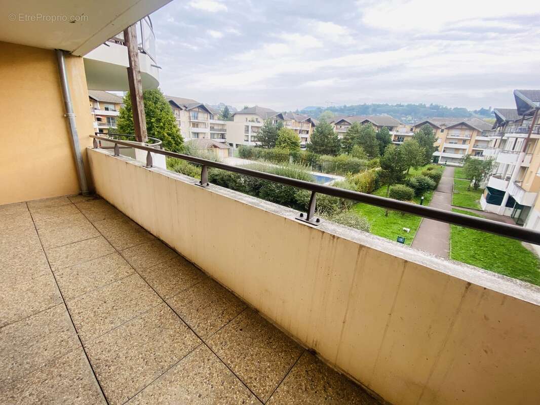 Appartement à VETRAZ-MONTHOUX