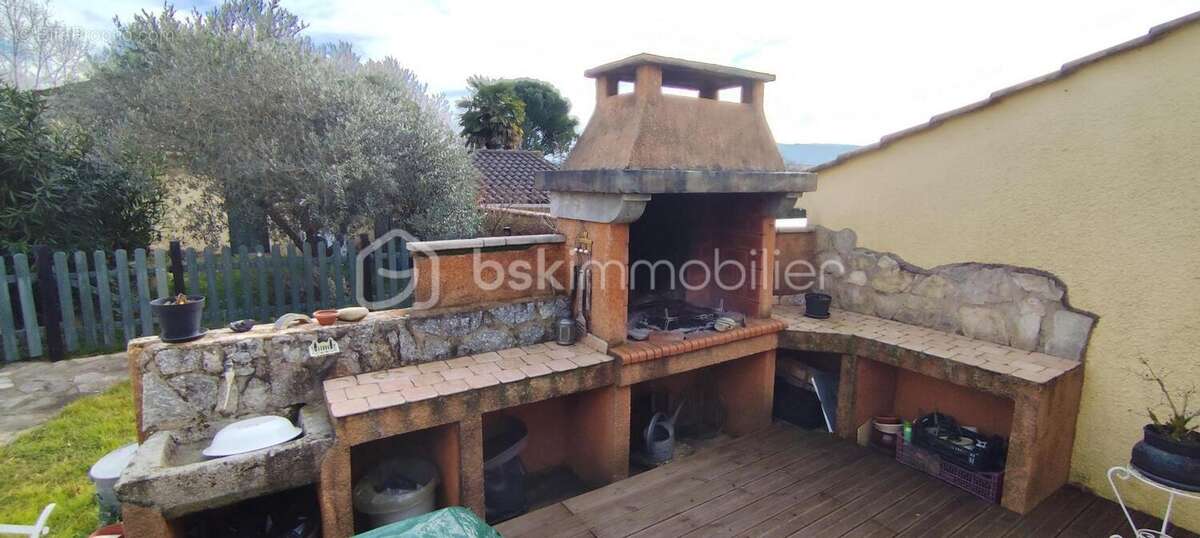 Maison à PAYRIN-AUGMONTEL