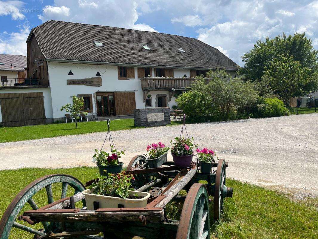 Appartement à TANINGES