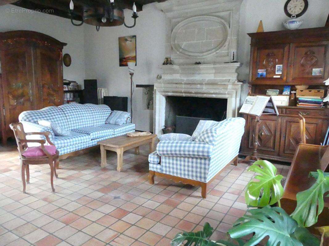 Maison bourgeoise Divatte Sur Loire 7 pièces 234 m2 - photo 5