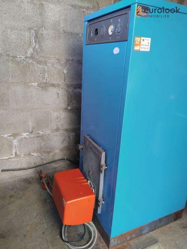 Maison à MALESTROIT