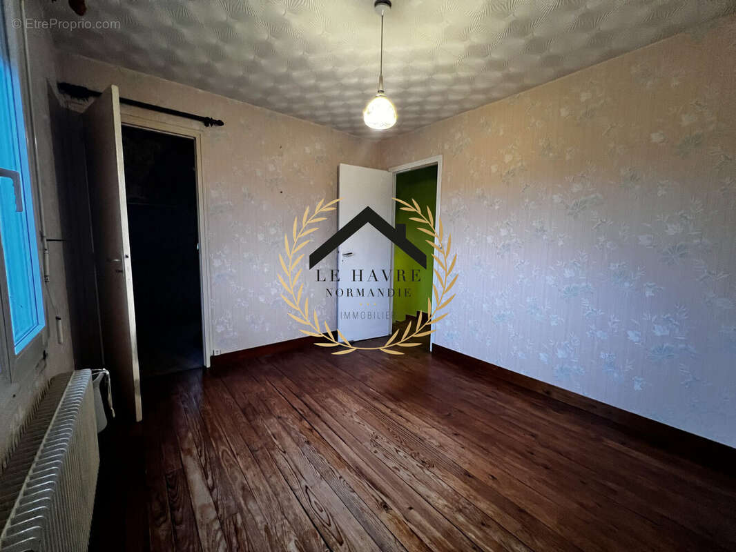 Maison à MONTIVILLIERS