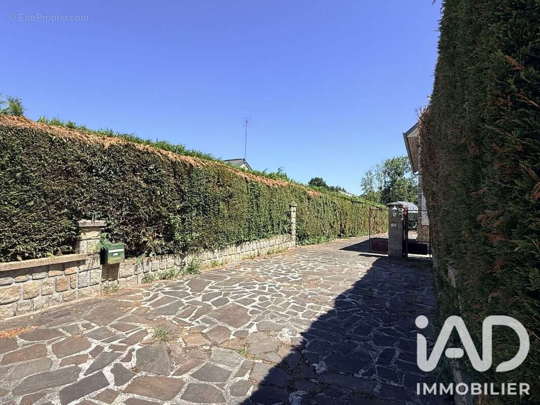 Maison 101 m² à Parigny  - photo 3