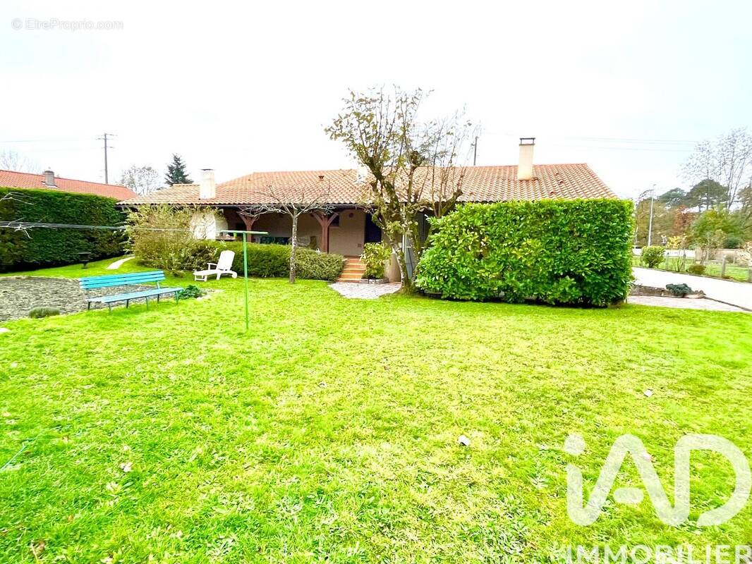 Photo 1 - Maison à SAINT-AUBIN-DE-MEDOC