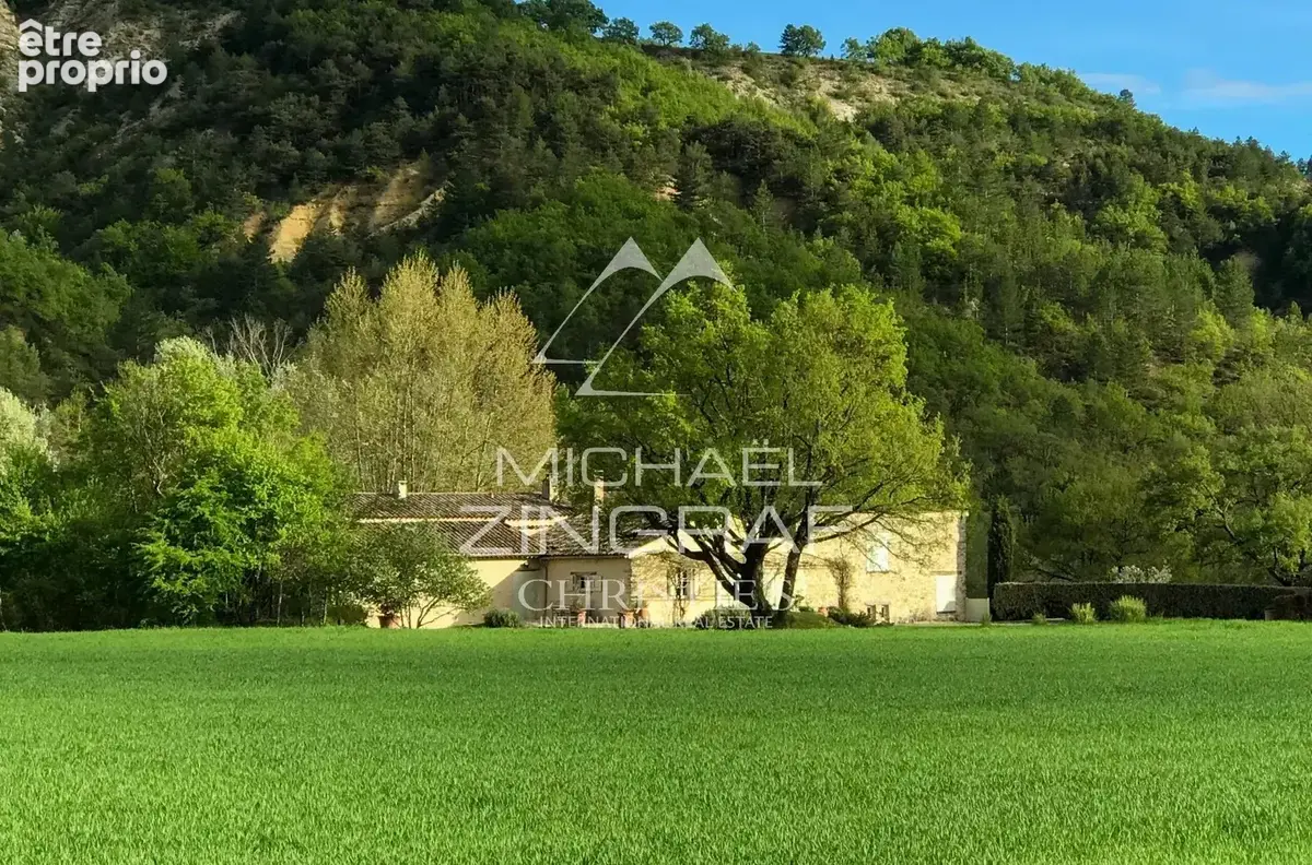 Moulin du XVII élégamment rénové - photo 37