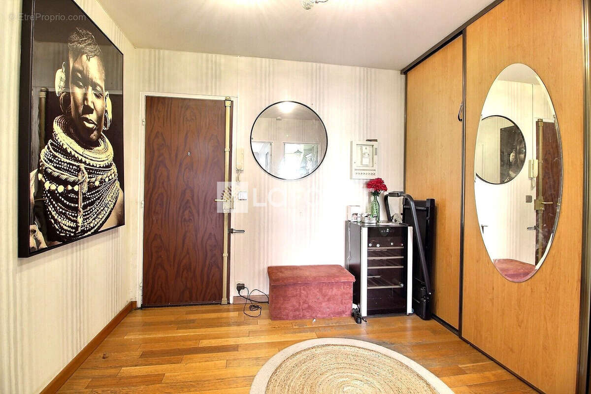 Appartement à GENNEVILLIERS