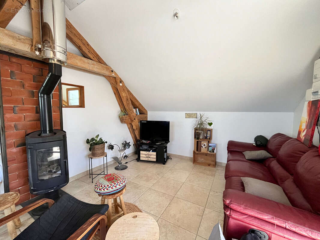 Appartement à VILLERS-SOUS-CHALAMONT