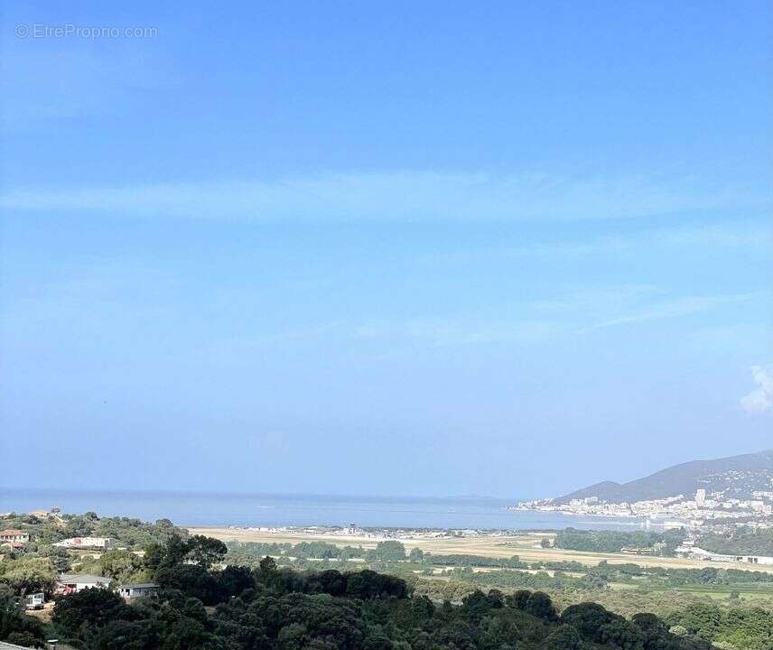 Appartement à BASTELICACCIA