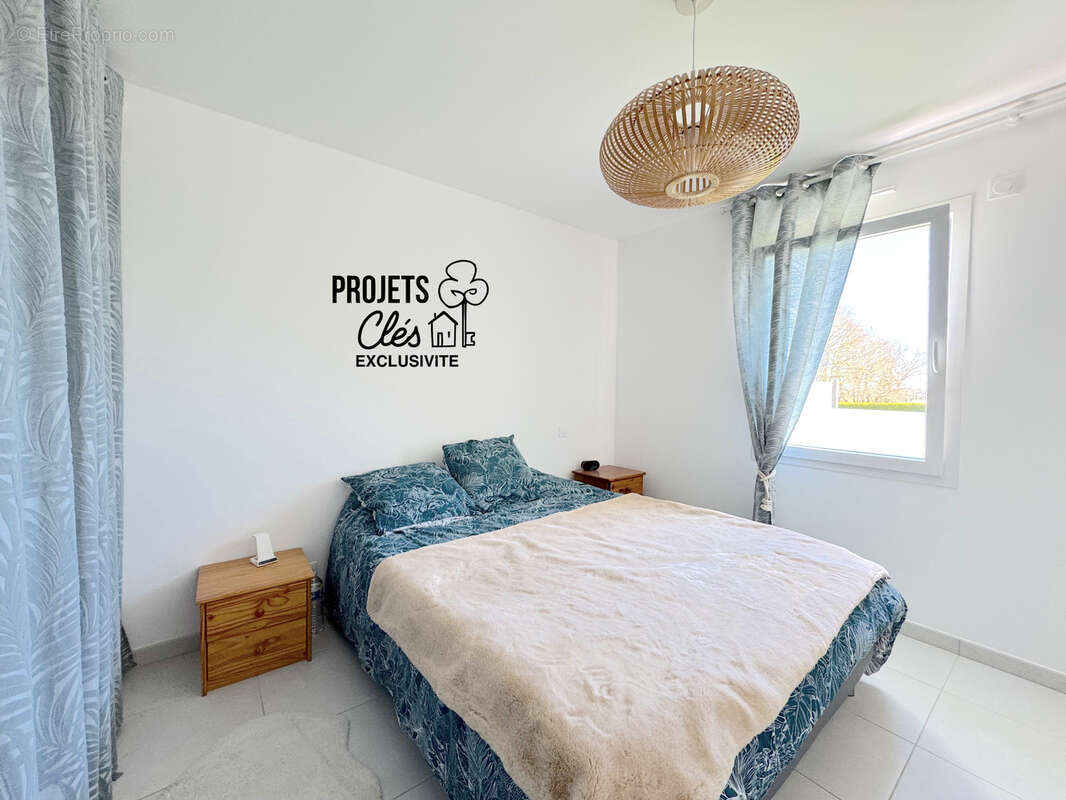 Maison à SAINT-PAUL-MONT-PENIT