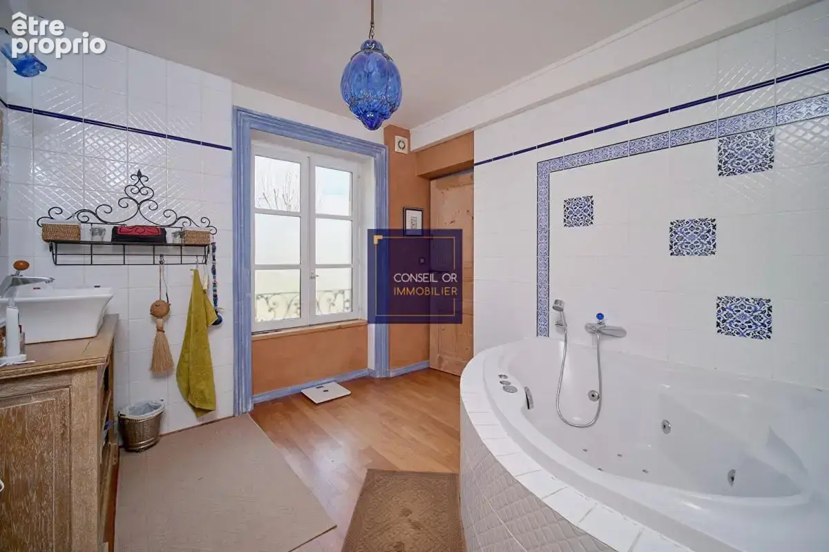 Maison T8 - 7 chambres - 1750 m2 de terrain - piscine - - photo 15