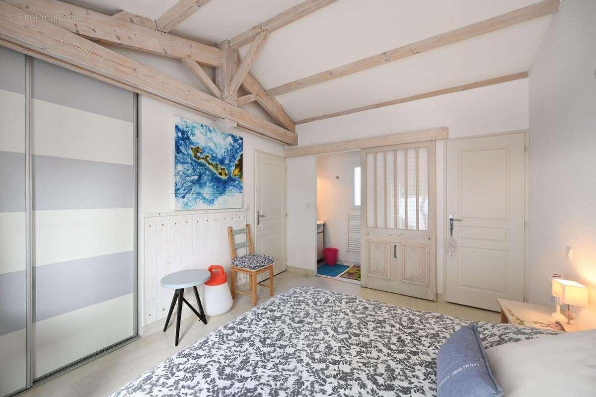 Maison à LA COUARDE-SUR-MER