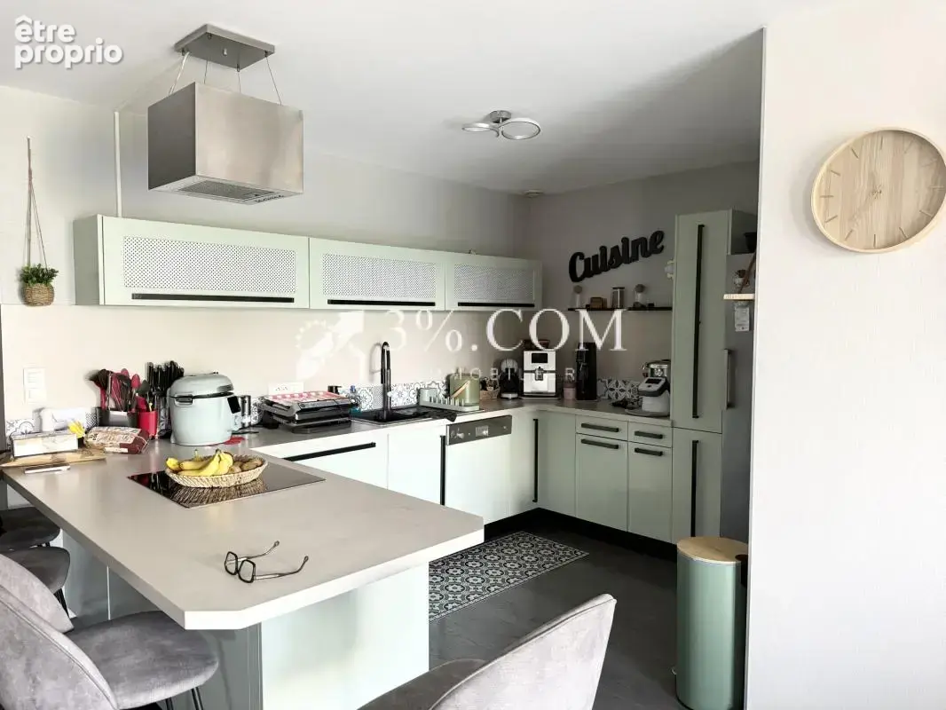Appartement T4 106 m2 ELOYES - photo 2