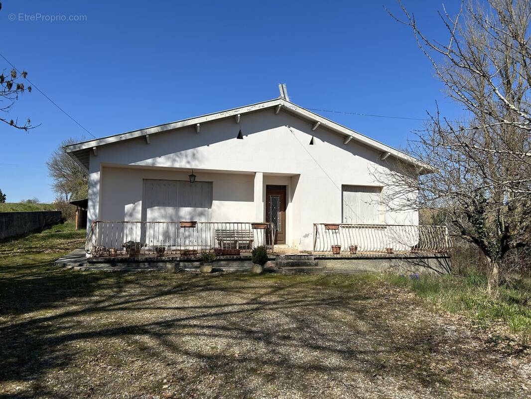 Maison 115 m² à Cepet  - photo 1