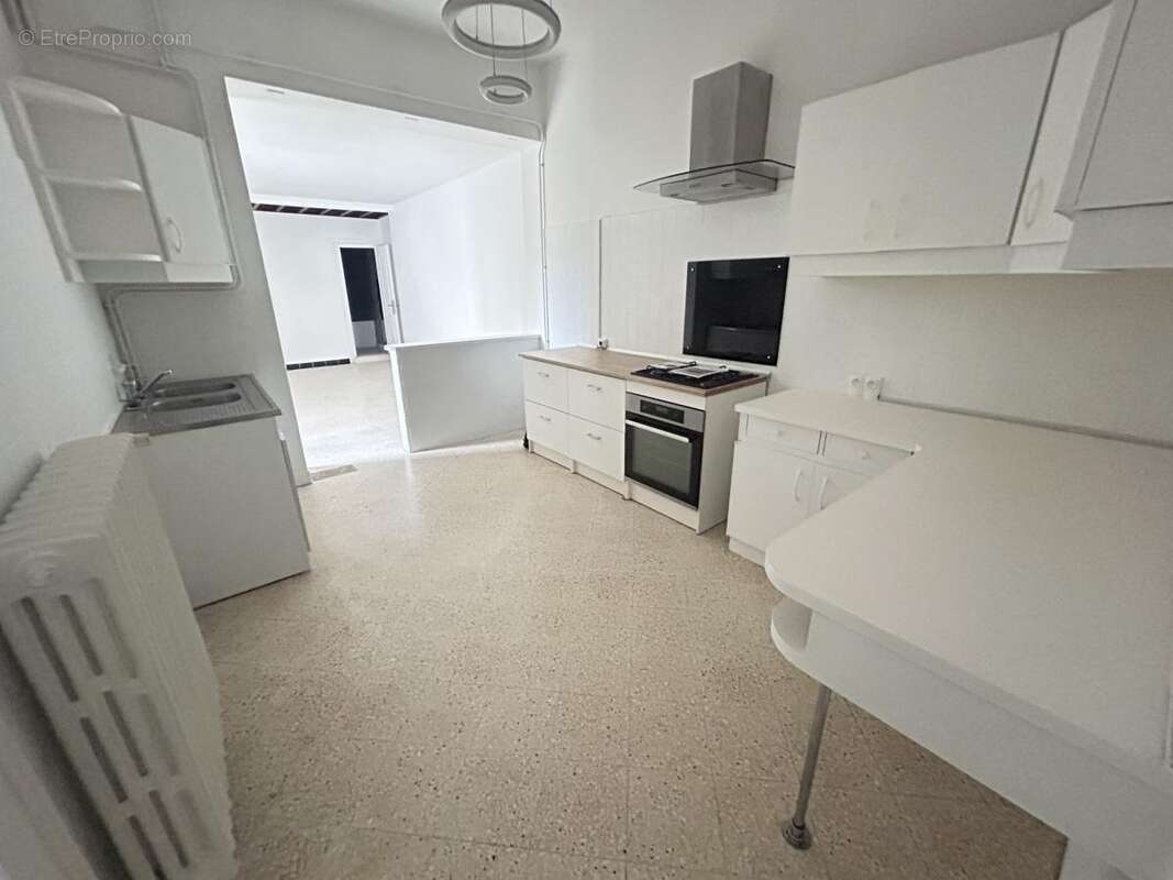 Maison à WALINCOURT-SELVIGNY