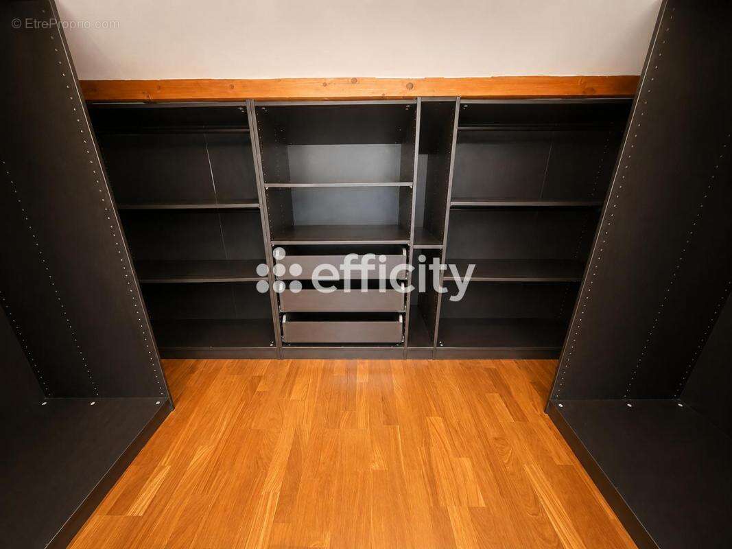 Maison 155 m² à Merignac  - photo 10