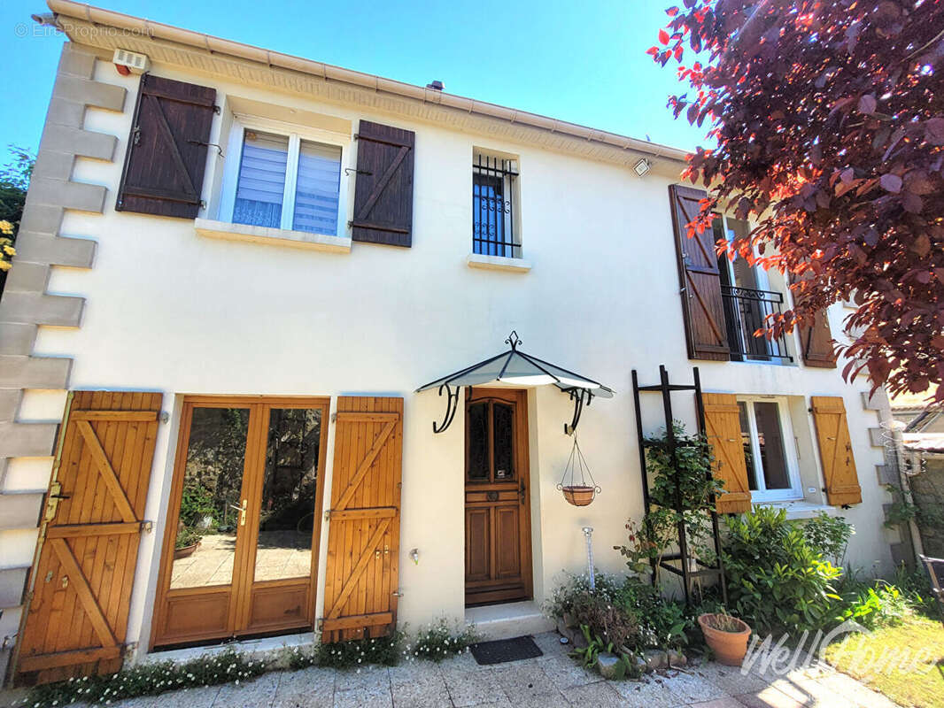 Maison à SAINT-OUEN-L&#039;AUMONE